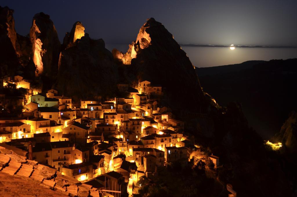 Casa Dell'Avventura Appartement Castelmezzano Buitenkant foto