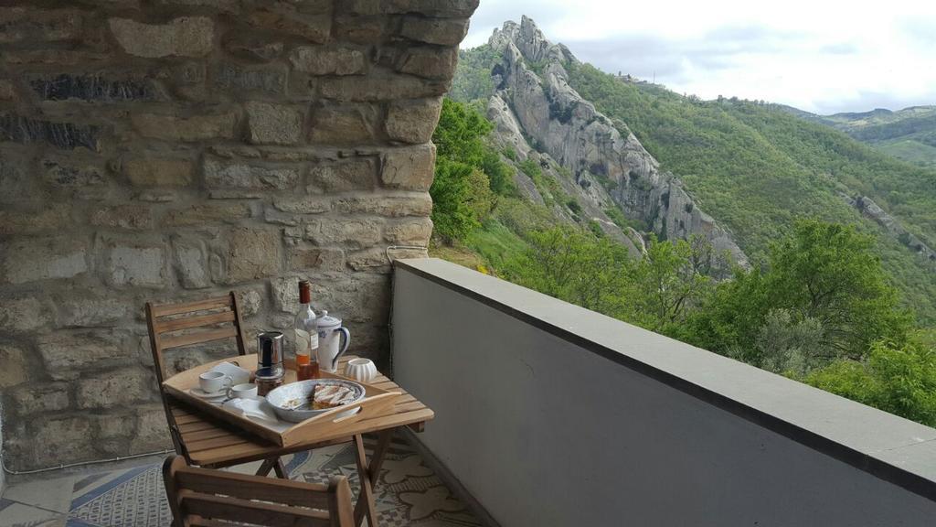 Casa Dell'Avventura Appartement Castelmezzano Buitenkant foto